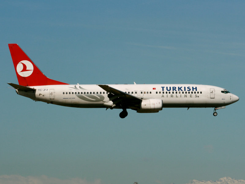 B.737-800 TC-JFZ