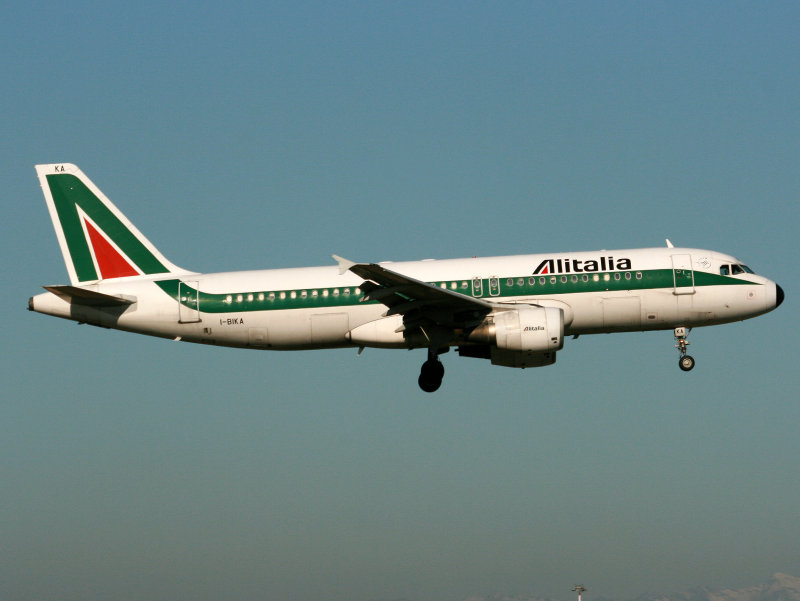 A-320 I-BIKA 