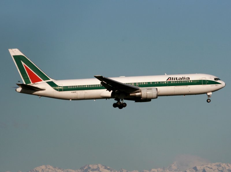 B.767-300 I-DEIC