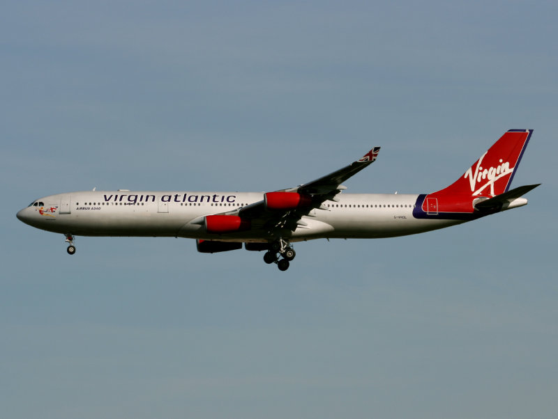 A340-200 G-VHOL