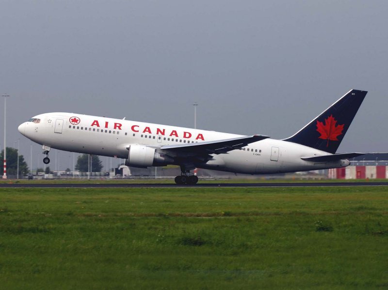 B.767-200 G-GAVC