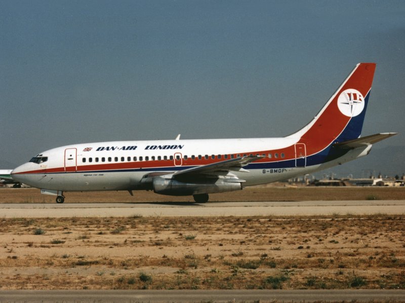 B732 G-BMDF