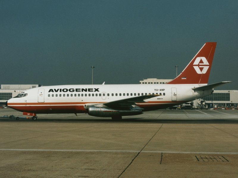 B737-200 YU-ANP 