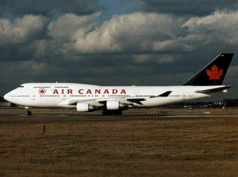 B747-400 C-GAGL