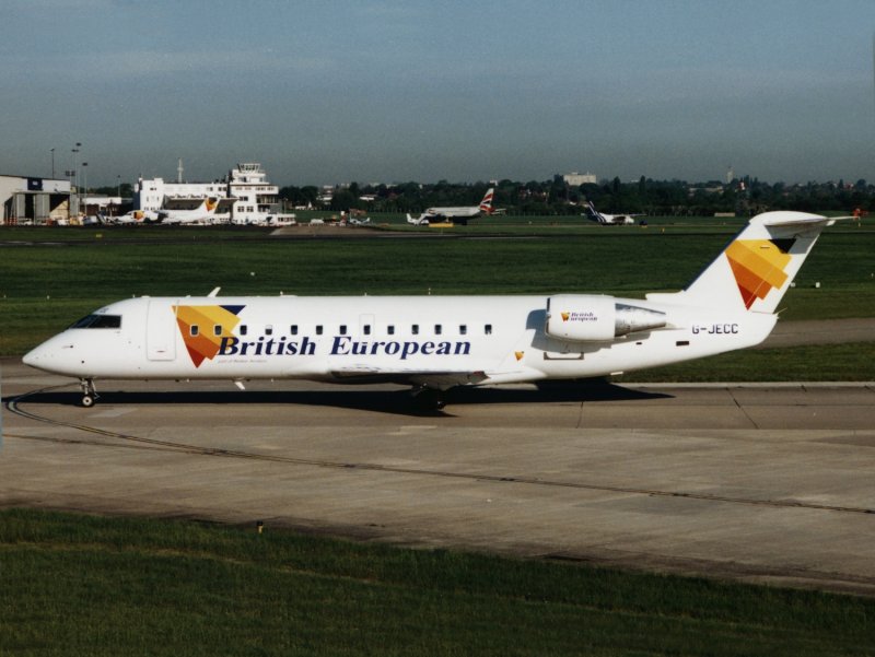 Canadair CRJ G-JECC