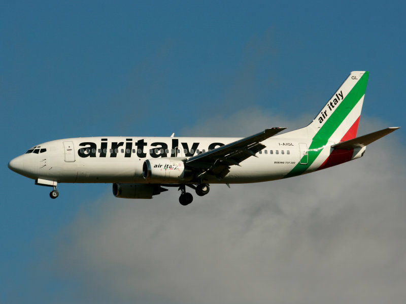 B.737-300 I-AIGL