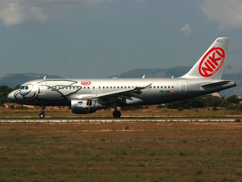 A-319 OE-LEK
