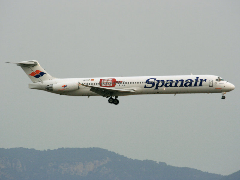 MD80 EC-HHF