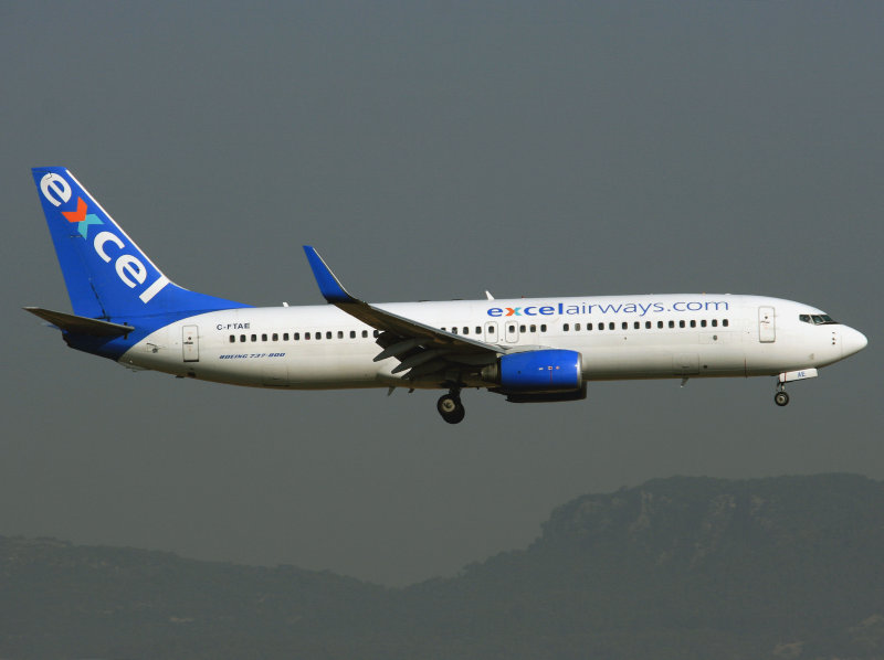 B737-800 C-FTAE