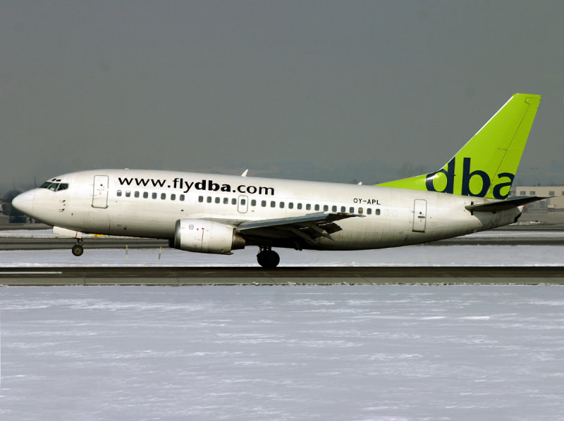 B737-500 OY-APL