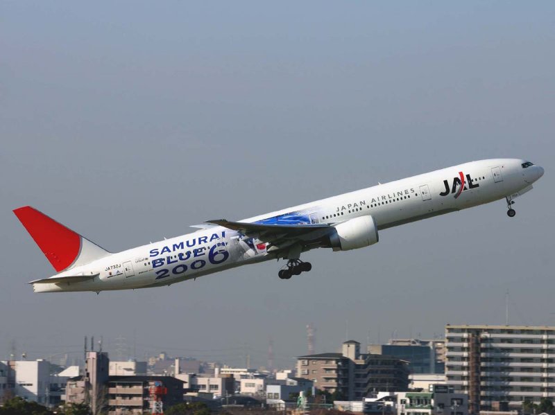 B777-300-ER JA 732J