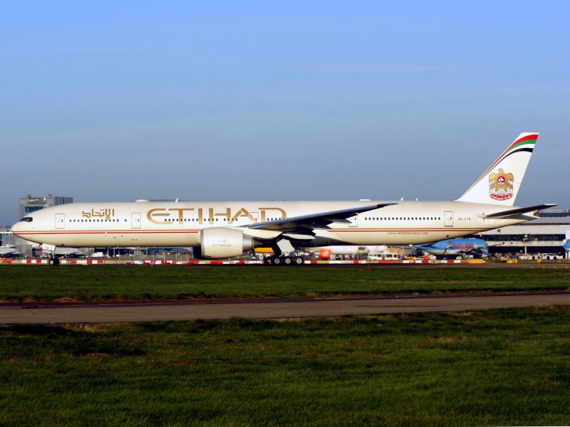 B777-300 A6-ETD