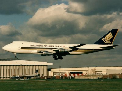B.747-200F 9V-SKQ
