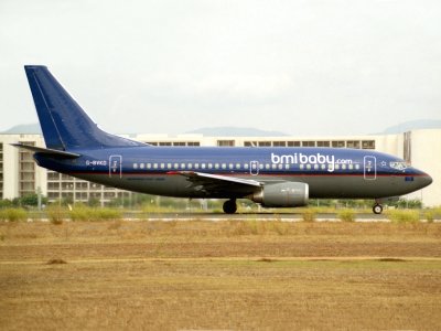 B.737-500 G-BVKD