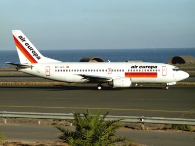 B.737-300 EC-GEO