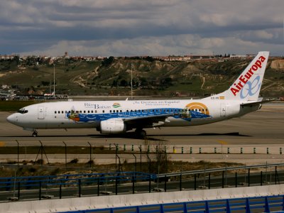 B.737-800 EC-IYI,