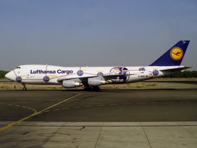 B.747-200F D-ABZF