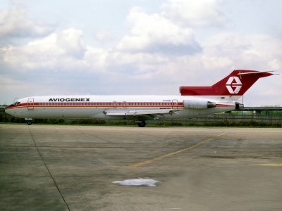 B.727-200 YU-AKD