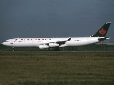 A340-300 C-FTNP