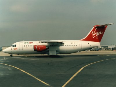BAE 146-200 EI-CTY 