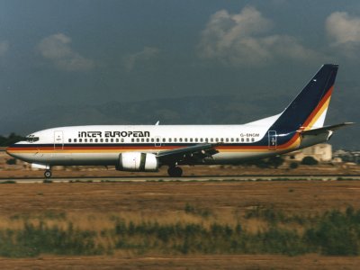 B737-300 G-BNGM