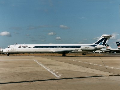 MD-83 I-DAVH
