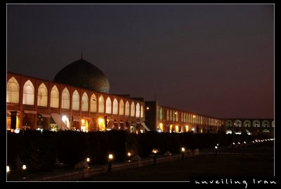 Sheikh Lotfollah Mosque at Night