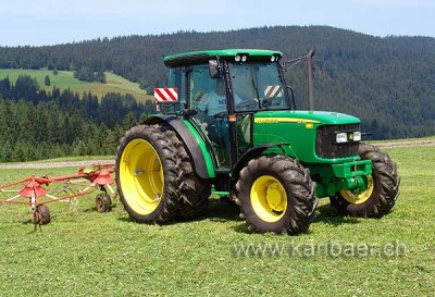 Traktor / Tractor (08811)