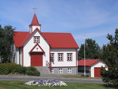 Catholic church in Akureyri.jpg