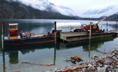 Tug & Barge at Stehekin