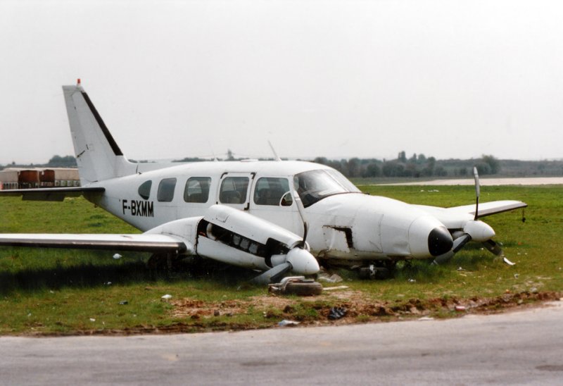 A little crash in Roissy