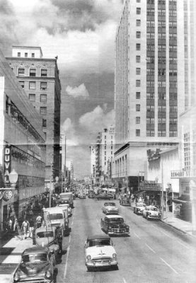 Looking west on Flagler Street in downtown Miami around 1954
