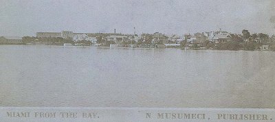 1905 - View of the Miami skyline from Biscayne Bay