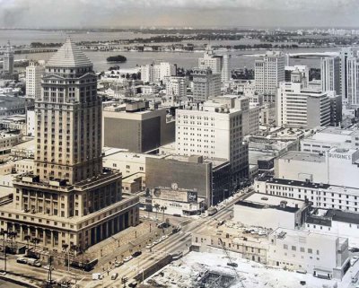 1962 - Downtown Miami with Dade County Courthouse and Industrial National Bank on Flagler Street