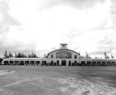 1942 - Pan American Field 36th Street Terminal