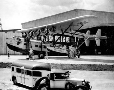 1931 - Passengers boarding Pan American Airways System Sikorsky S-40 NC-81V Caribbean Clipper at Dinner Key