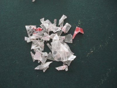 Type 4: Coca-Cola bottle regrind with red paint