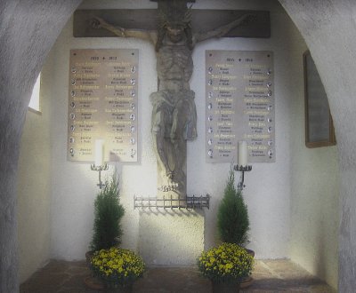 A Filzmoos church WW11 memorial   961
