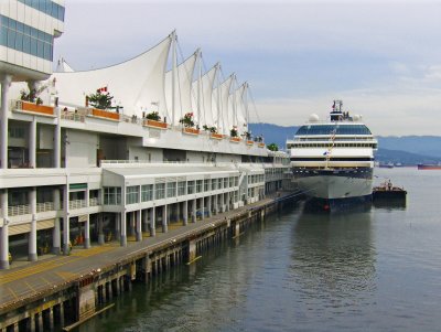 CANADA PLACE . 3