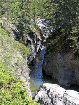 LOWER END OF CANYON