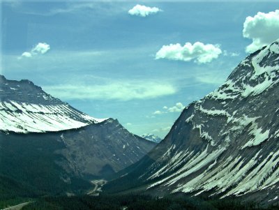 ICEFIELD PARKWAY VALLEY