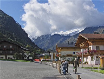 WALKING BACK TO OUR B&B