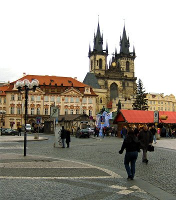 ENTERING OLD TOWN SQUARE