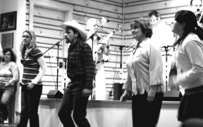 Dancing03.jpg