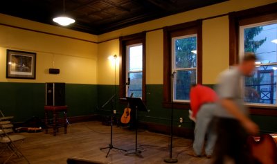 SideDoor06_SetUp.jpg