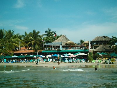 ZIHUATINEJO 011.jpg