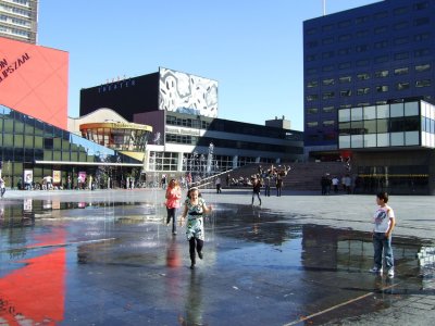 Playful children in Haag