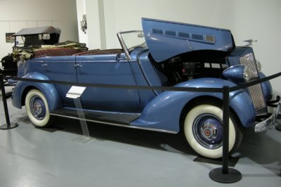 1936 Packard 120 Series Convertible. ISO 100, 1/6 sec., f/2.7, manual WB, metal halide.