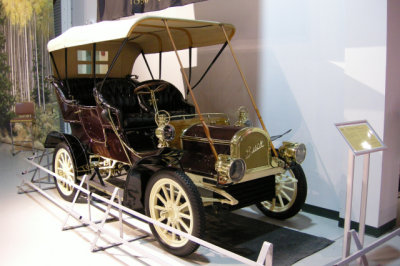 1905 Buick, AACA Museum, Hershey, Pa. ISO 400, 1/7 sec., f/2.7.