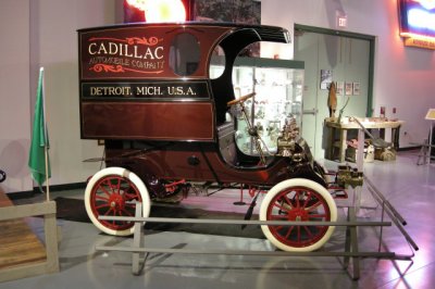 1903 Cadillac Delivery Truck, AACA Museum, Hershey, Pa. ISO 400, 1/4.2 sec., f/2.7.